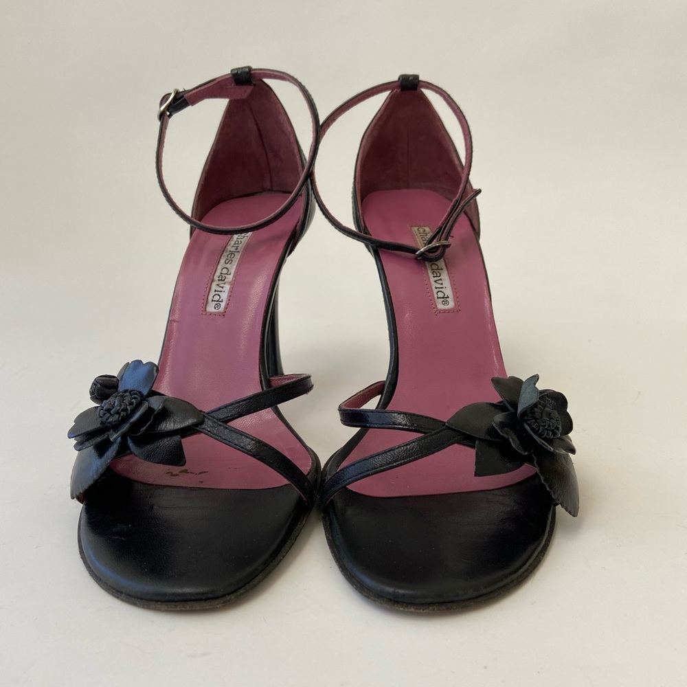 Black w/ floral women’s leather sandal